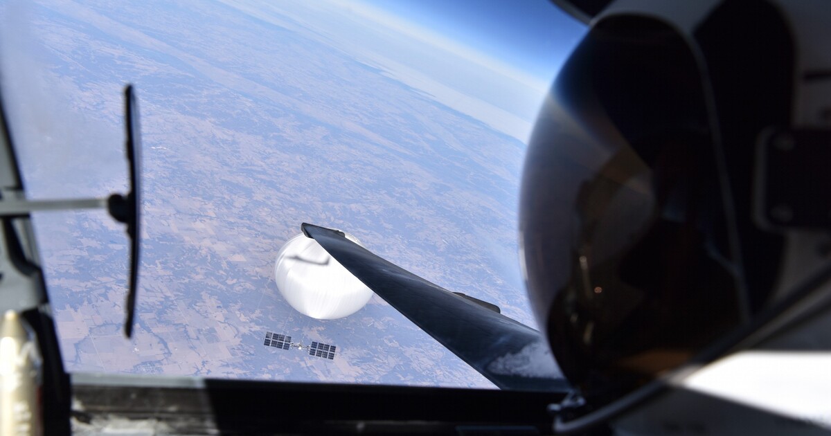FOTO: USA poprvé zveřejnily fotku, kterou pilot pořídil před sestřelením čínského balónu