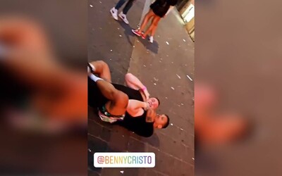 VIDEO: Ben Cristovao byl v Brně vyzván na „sparring“ čtyřmi muži. „Rozdal jsem dvě submise a armbary, byl jsem obezřetný,“ řekl.