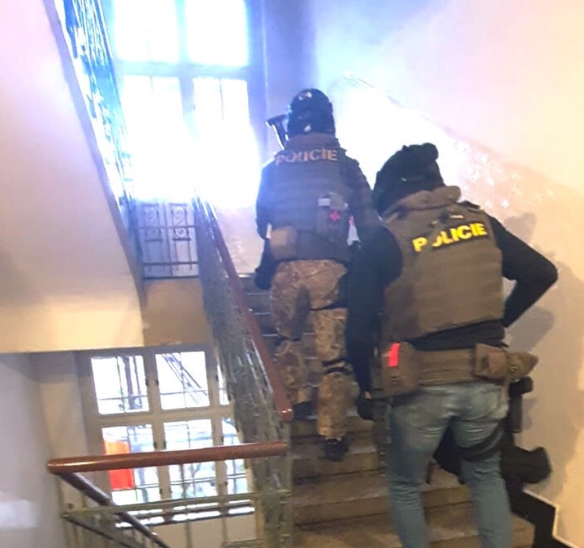 Zábery českej polície zo zásahu v Prahe. 