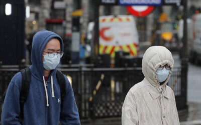 Vědci z Hongkongu tvrdí, že jejich nový desinfekční sprej zabijí koronavirus.