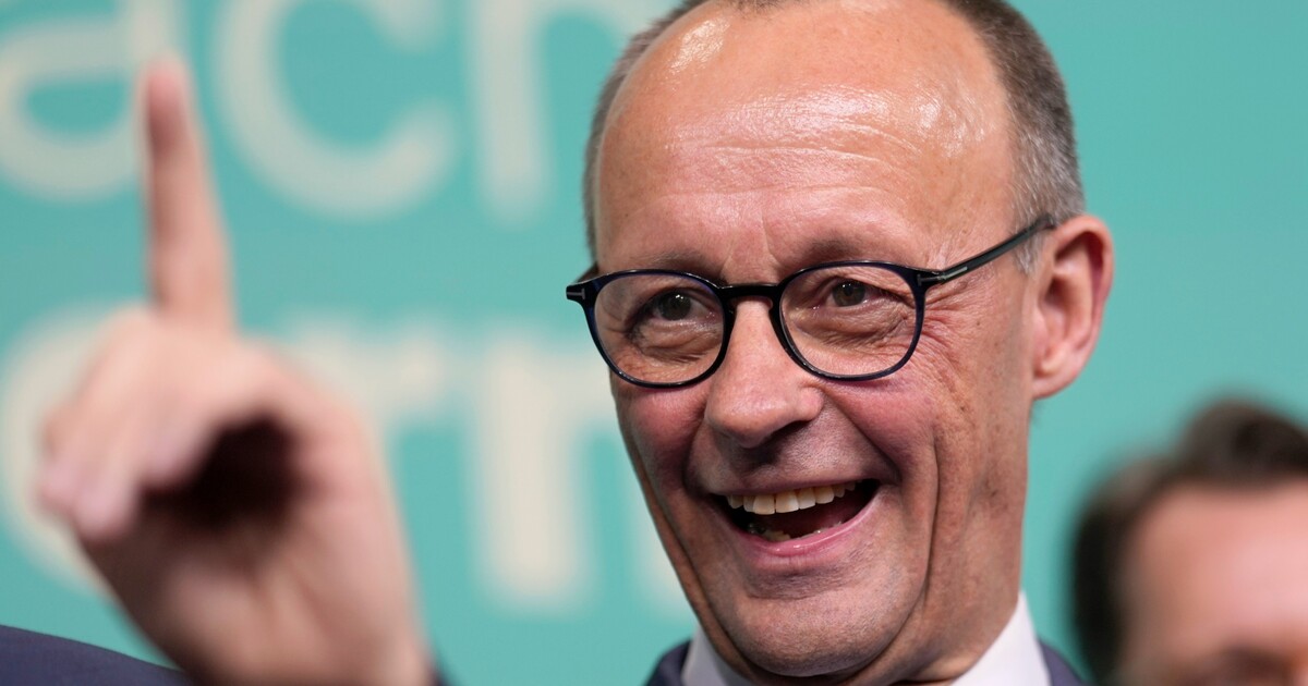 Předčasné volby v Německu vyhrála konzervativní CDU/CSU. Krajně pravicová AfD skončila druhá