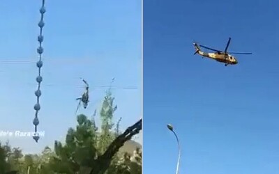 VIDEO: Talibanci opravili americký vrtuľník Black Hawk, no piloti sa s ním vzápätí zrútili. Traja členovia posádky zahynuli.