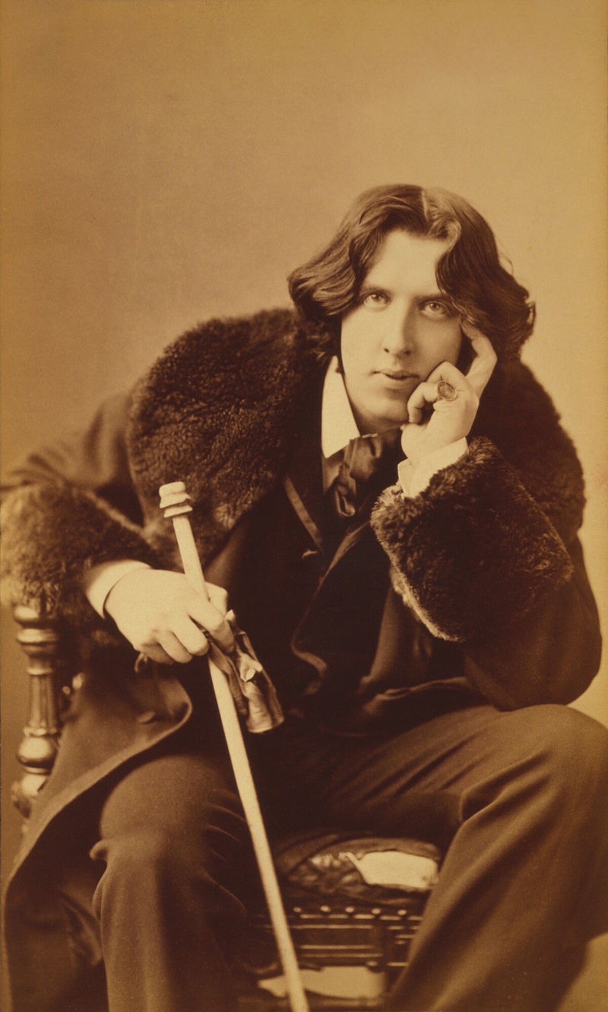 Za jednoho z dandies byl považován i spisovatel Oscar Wilde.