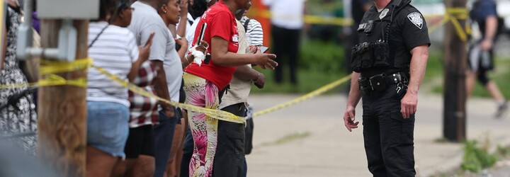 18-ročný mladík v Buffale zavraždil 10 ľudí, streľbu vysielal naživo na Twitchi. Išlo o rasovo motivovaný čin, tvrdí FBI