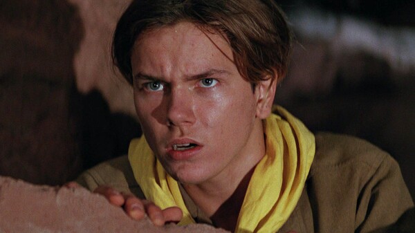 Ako sa volal herec, ktorý stvárnil vo filme Indiana Jones: Posledná krížová výprava mladého Indianu Jonesa?