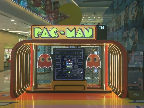 Tipneš si, jak se původně nazývala japonská legenda mezi hrami Pac-Man?