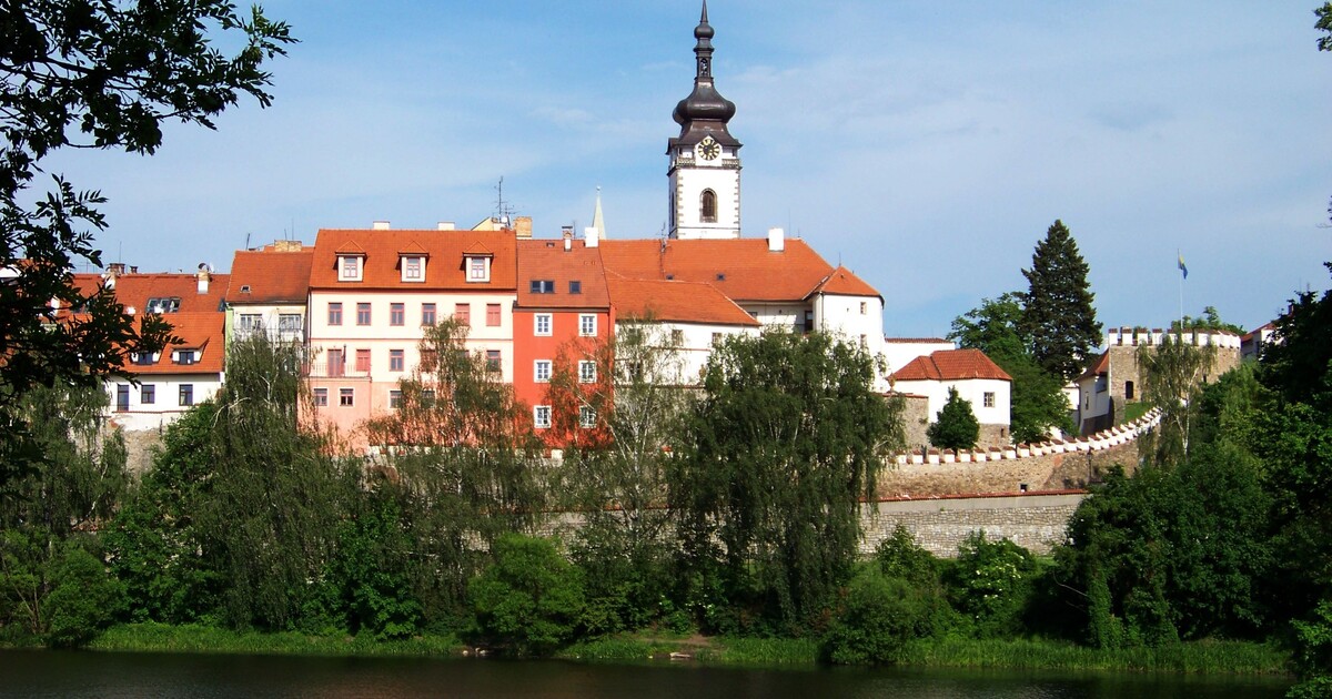 „Dlouhé dunění.“ Česko zasáhlo zemětřesení, vycházelo z hloubky 10 kilometrů