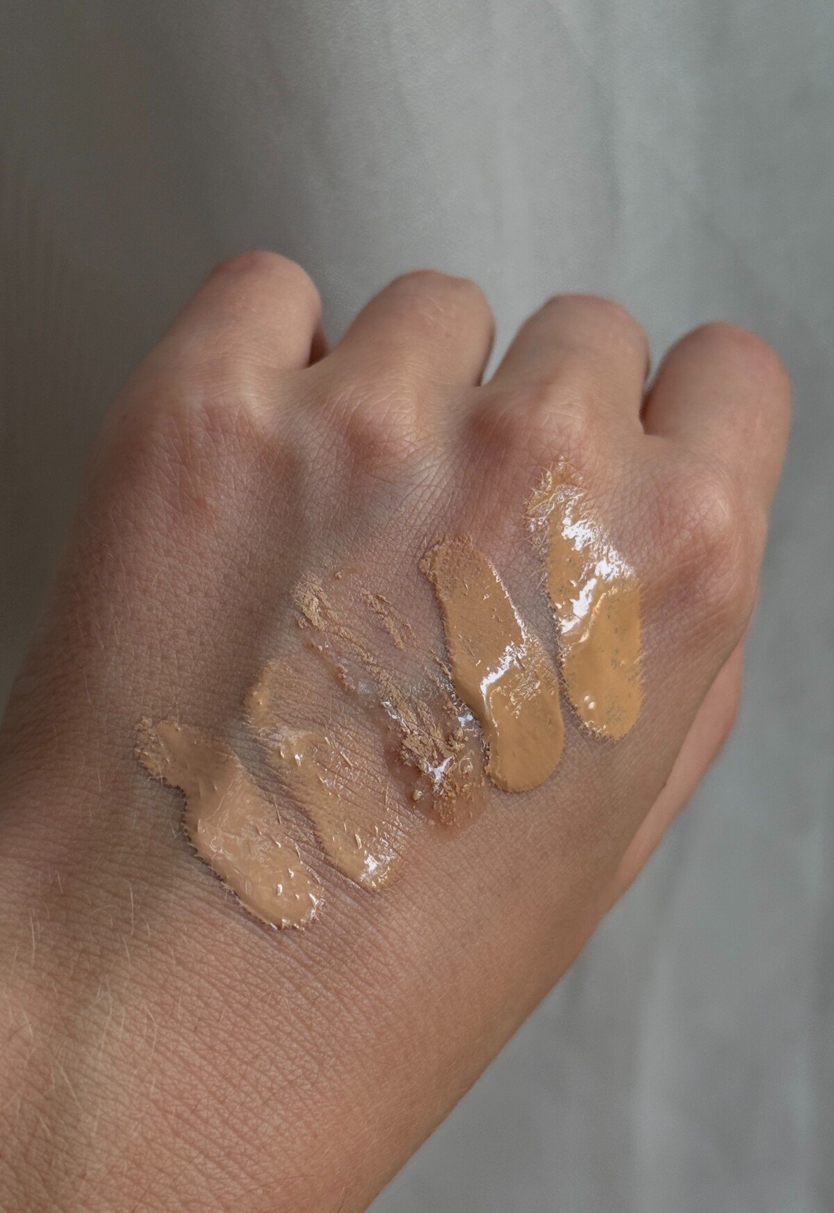 skin tint recenze