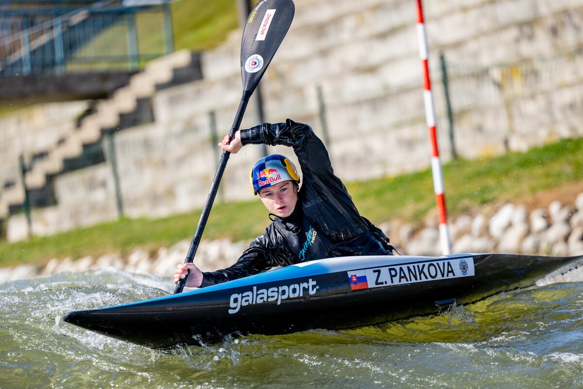 zuzana pankova, red bull, kanoe, kajak, šport