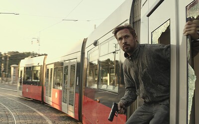 Chris Evans loví Ryana Goslinga. Akčný film The Gray Man je najdrahšou snímkou od Netflixu