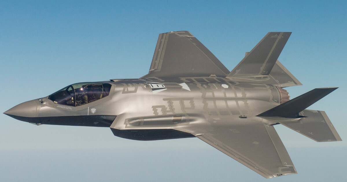 Vláda schválila nákup amerických letounů za 150 miliard