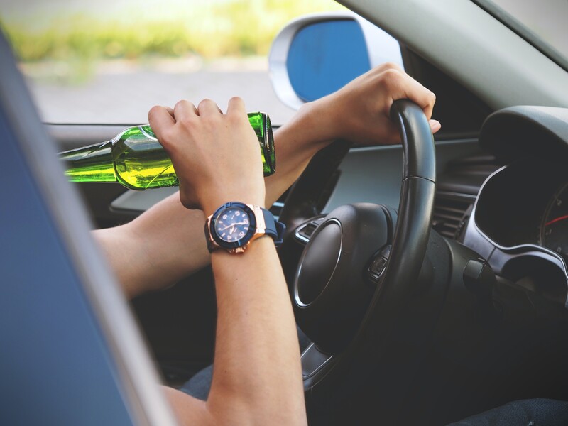 Ak máš 0,5 promile alkoholu, o koľko viac je pravdepodobné, že spôsobíš dopravnú nehodu, v porovnaní so šoférom, ktorý nepil?