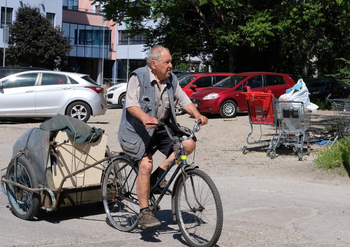 Jarabinky, dvor