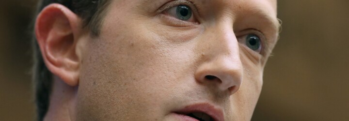 Internet sa vysmieva Facebooku za to, že nefungoval. Influenceri už sú späť na trhu práce, Mark Zuckerberg si šiel zatancovať