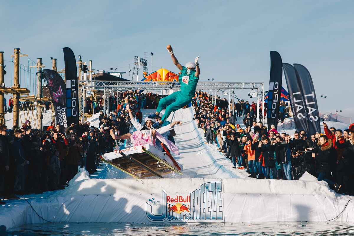 Red Bull Jump & Freeze