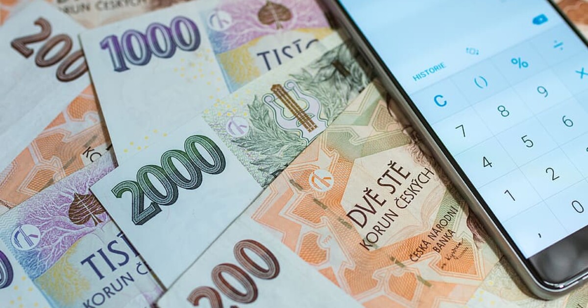 Zaměstnancům budou od ledna chodit nižší výplaty. Stát strhne další poplatek