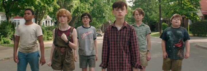 It dostane režisérsky zostrih obohacujúci film o celých 15 minút! Niektoré kontroverzné scény sa pre kiná museli vystrihnúť