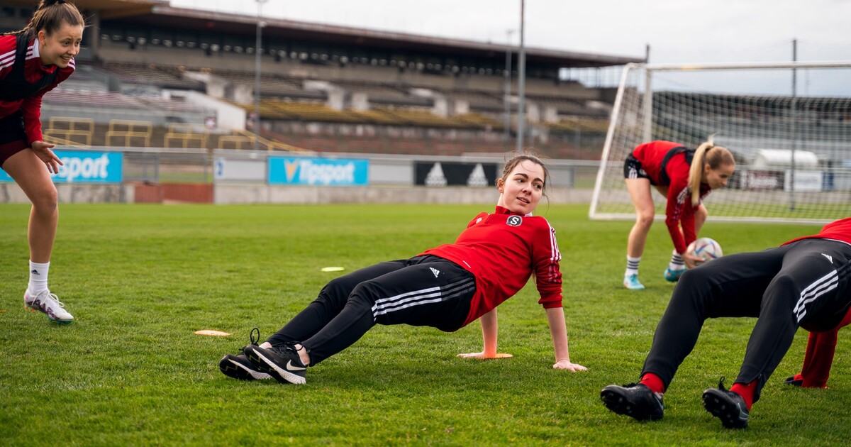 Dostala jsem nářez na tréninku se Sparťankami. A pochopila jsem, proč si fotbalistky zaslouží stejné peníze jako chlapi