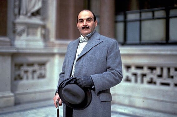 Hercule Poirot byl: