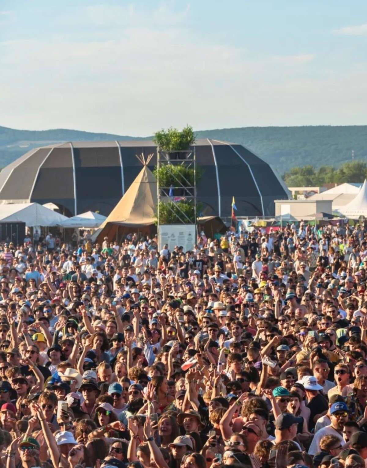 Slovenské festivaly navštívia tisíce ľudí.