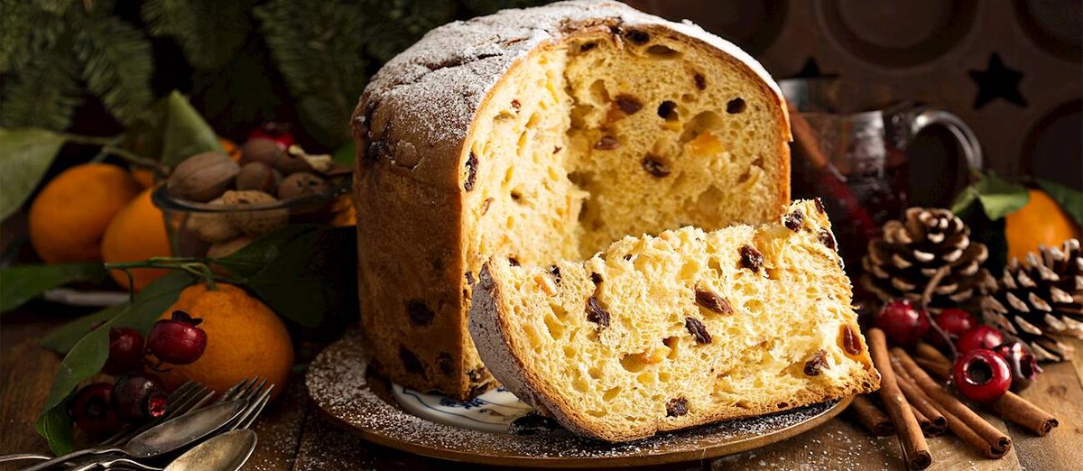 Panettone.