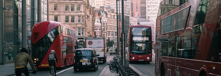 Brexit oslabil ekonomiku. Většina Britů lituje odchodu z Evropské unie