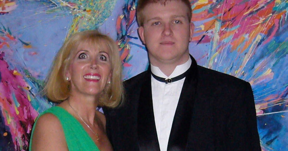 Tragický konec příběhu bývalého dětského herce. Stal se jednou z obětí losangeleského požáru