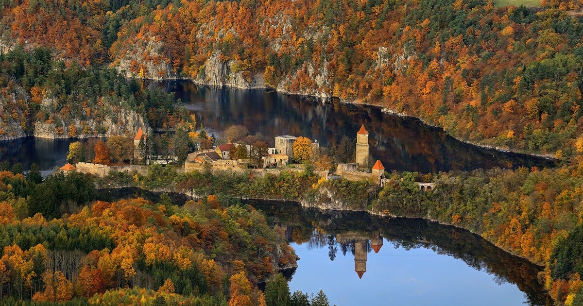 ŽEBŘÍČEK: 7 méně známých krásných hradů, na které se z Prahy dostaneš do dvou hodin