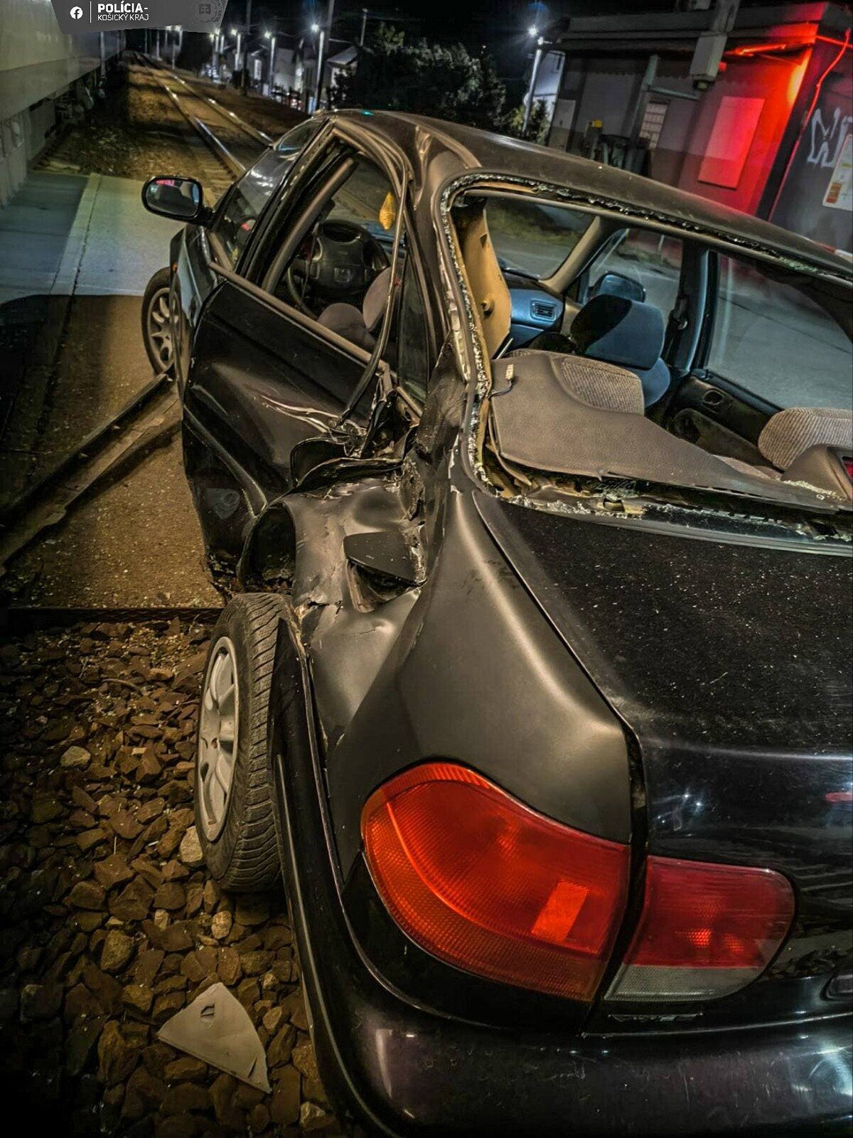 nehoda, vlak. auto