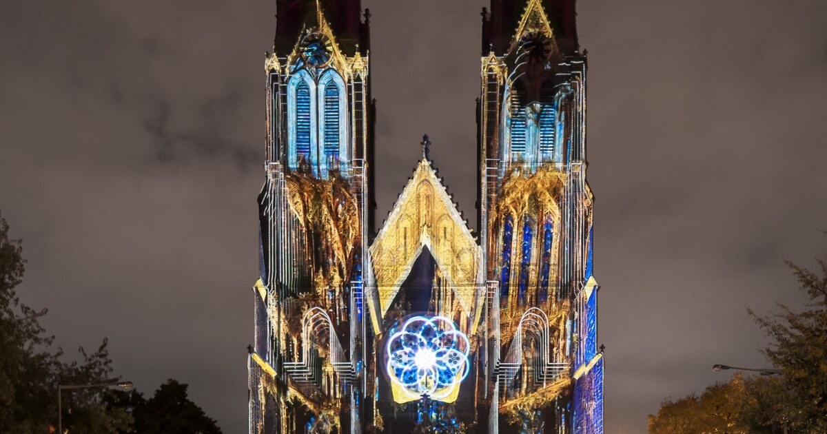 Signal Festival proměnil Prahu v galerii digitálního umění. Projekce berou dech