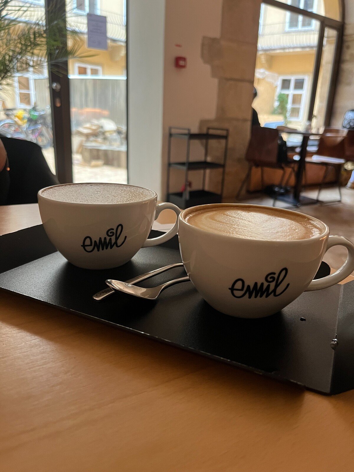 Pumpkin Spice Latte ti pripravia aj v obľúbenej kaviarni Emil v blízkosti Hlavného Námestia.