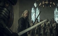 8 nových obrázkov zo Zaklínača ukazuje Geralta v boji, ale aj v krčme. Vidíme aj zabitú Kikimoru v Blavikene
