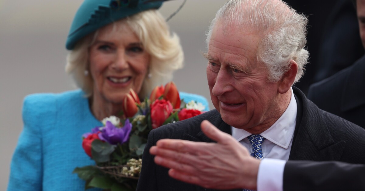 Sleduj živě: Začíná slavnostní korunovace Karla III. Jaký je program?