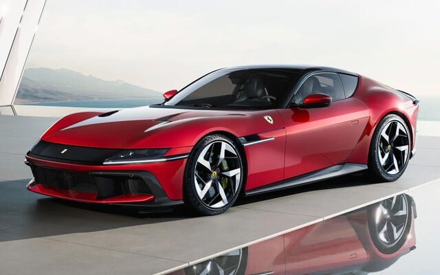 Ferrari predstavilo novú vlajkovú loď. Za 830 koní pod kapotou v základnej výbave majitelitelia zaplatia najmenej 395-tisíc eur
