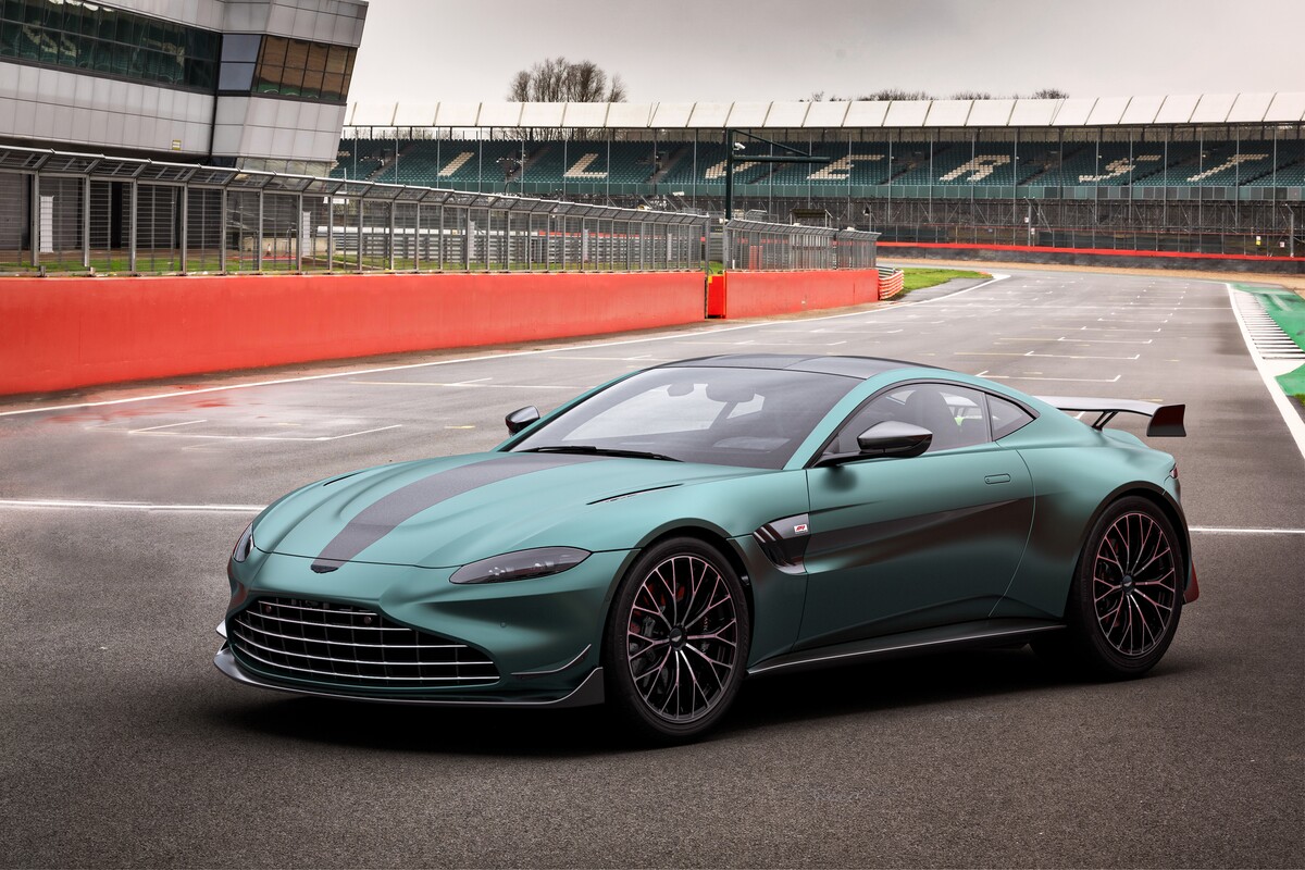 Aston Martin, Vantag F1,