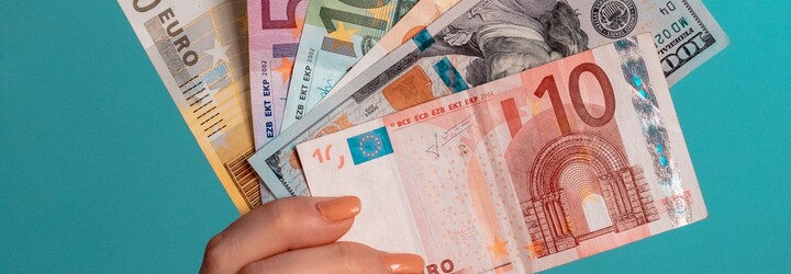 Kto na Slovensku zarobí mesačne 5 791 €? Toto sú najlepšie aj najhoršie platené zamestnania u nás