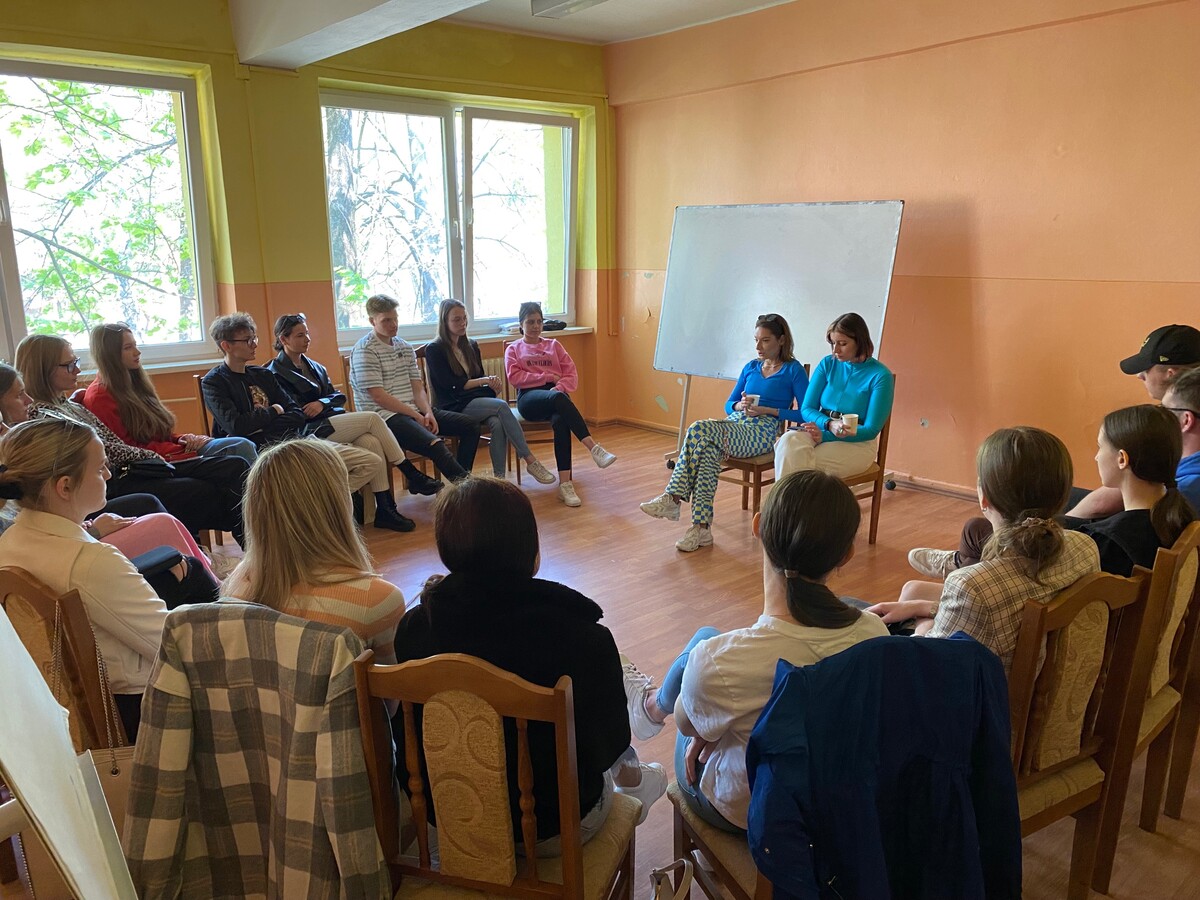 Workshop s Val a Miškou zo Sexuálnej výchovy.