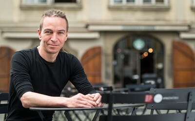 Jak bude vypadat příští vláda? Šance, že ji složí Piráti, STAN a SPOLU se snižuje.