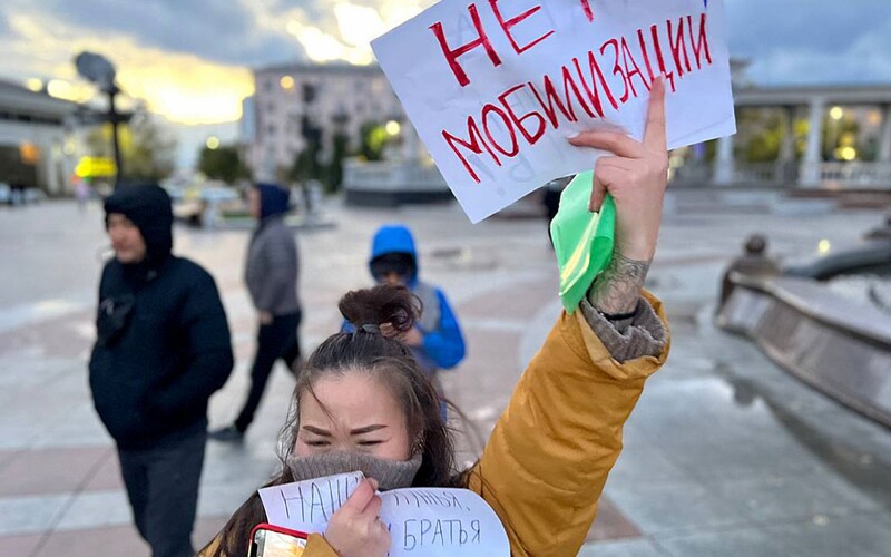 „Nechceme umírat za Putina.“ Rusové svolávají protesty proti mobilizaci.