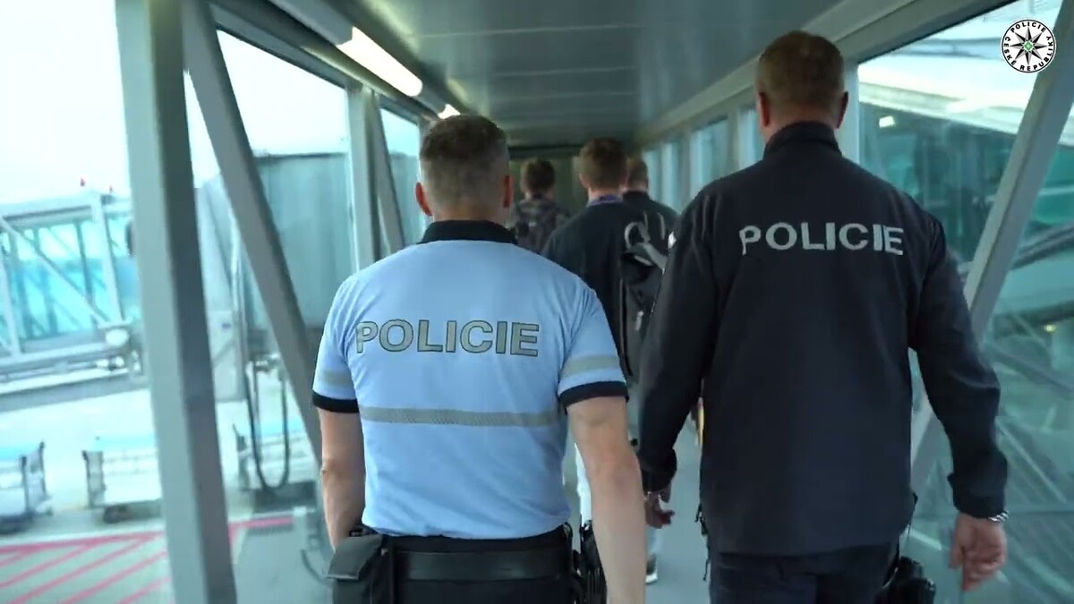 Policie ČR.