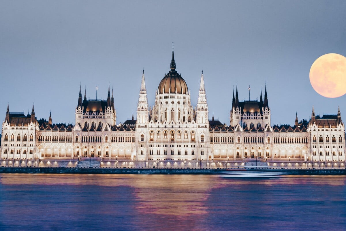 budapešť, parlament