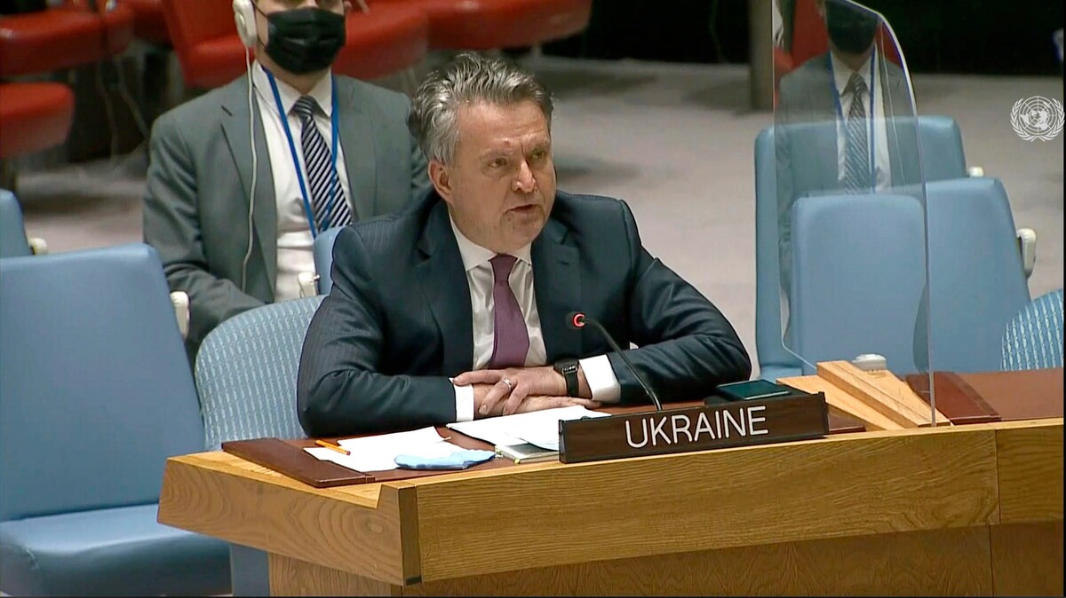 Ukrajinský veľvyslanec pri OSN Sergij Kyslycja počas mimoriadneho zasadnutia Bezpečnostnej rady OSN v New Yorku.