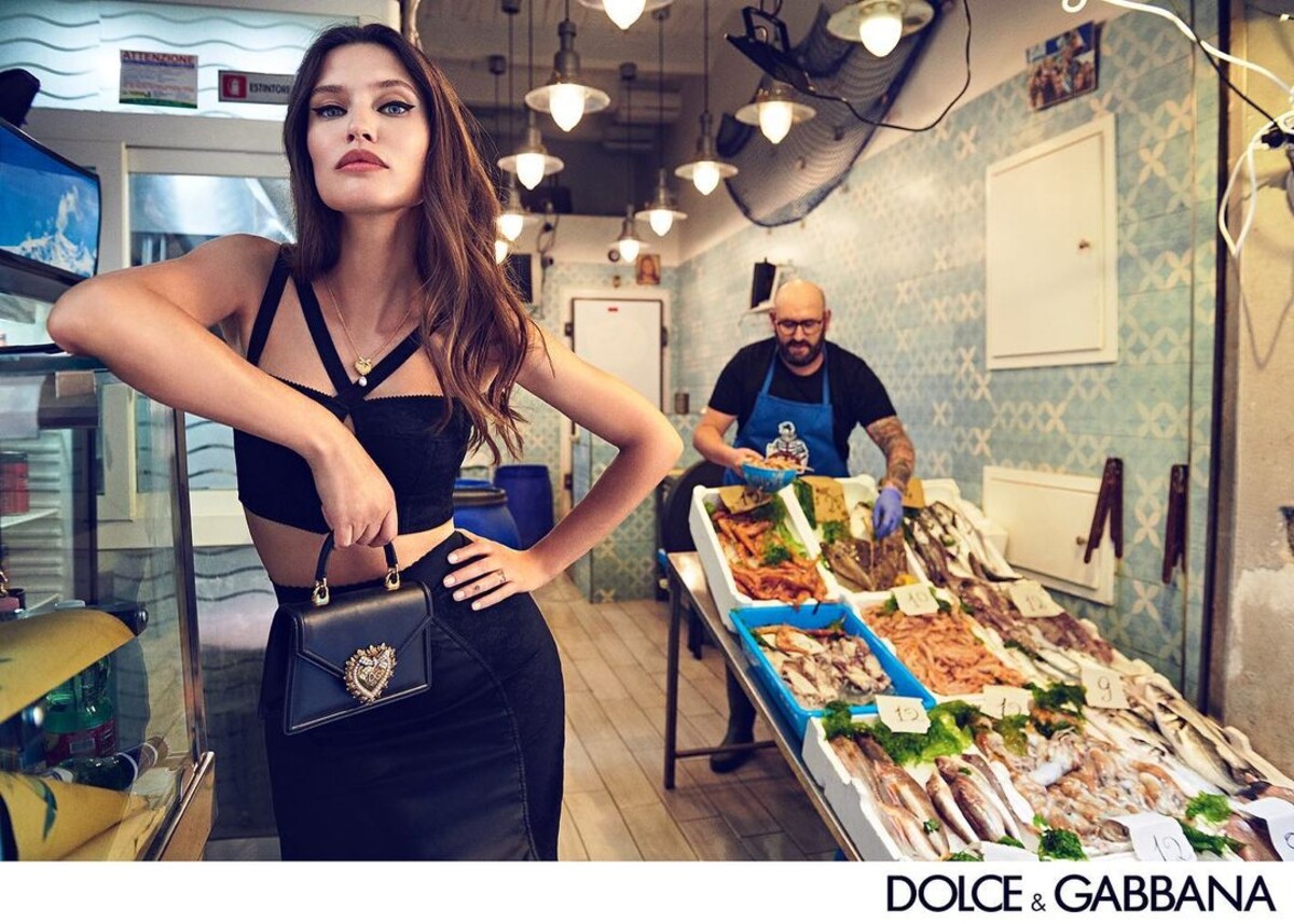 Bianca Balti pre kampaň Dolce & Gabbana. 