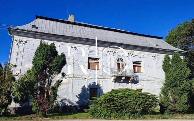 Obec pri Žiline predáva historický kaštieľ zo 17. storočia. Stojí menej než bratislavský 2-izbový byt