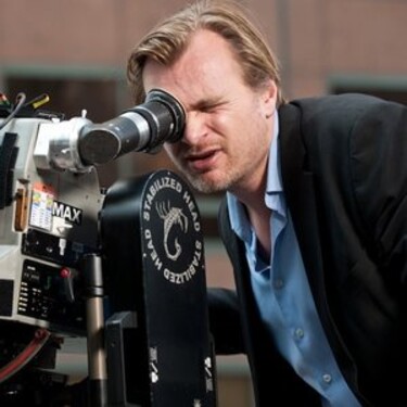 Ako sa volá mladší brat Christophera Nolana, ktorý mu pomohol napísať scenár až k 4 jeho filmom?