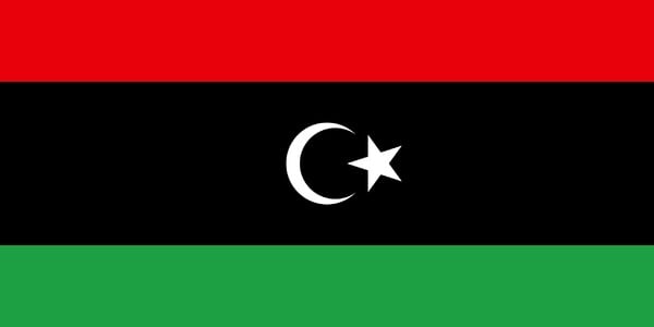 Severní Afrika byla známá také vlajkou státu, která byla celá zelená. Nyní ji reprezentuje tento prapor. O kom mluvíme?