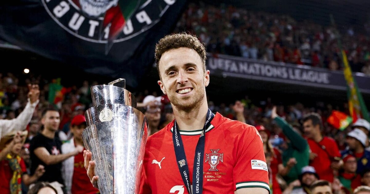 Ve věku 28 let zemřela fotbalová hvězda Liverpoolu Diogo Jota