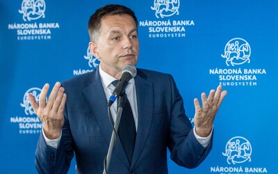 Slovensko v ďalšom roku pravdepodobne čaká recesia a inflácia až na úrovni 22 %, predpovedá guvernér NBS Peter Kažimír.