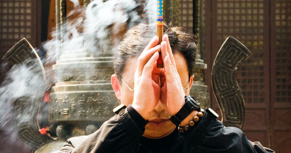 Žádají boží zásah: Obyvatelé Číny se obávají o ekonomiku země. Bojují s rekordní nezaměstnaností a hromadně se modlí