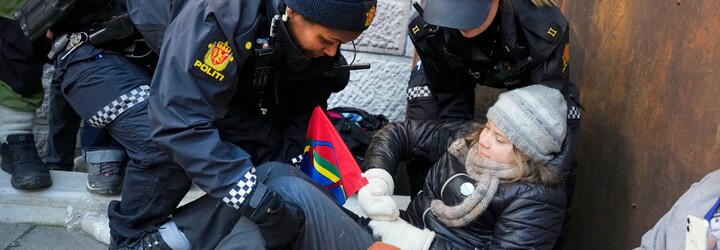 Gretu Thunberg znovu zatkli. Protestovala před norským ministerstvem financí 
